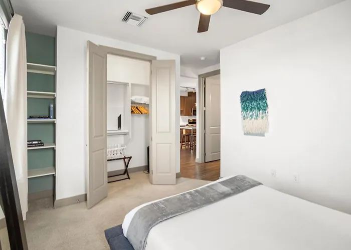Modern Town Penthouse By Cozysuites